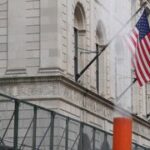 Российским клиентам грозит блокировка счетов в зарубежных банках: как защитить свои финансы